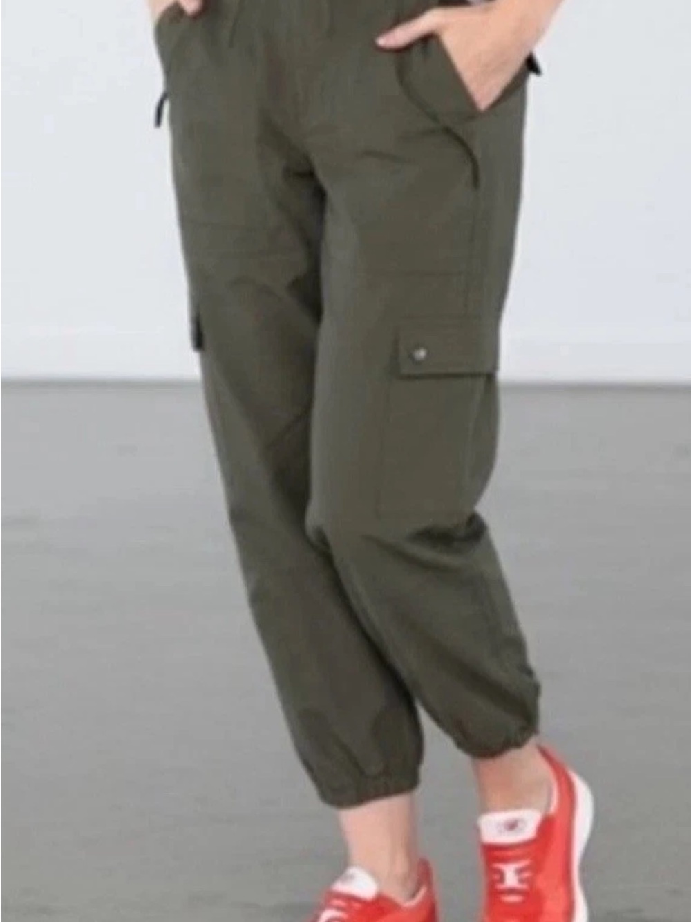 CAbi Quantum Olive Green Cargo Jogger Pants Small EUC 4511
